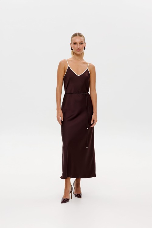 ANA ATELIER6120.jpg