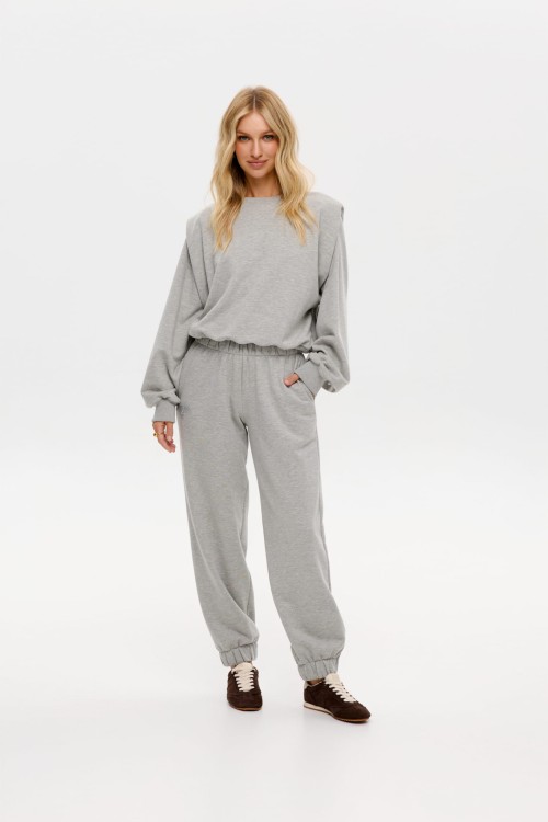 ANA ATELIER5717.jpg