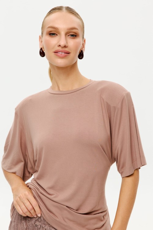 ANA ATELIER6418.jpg