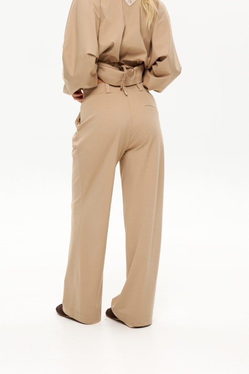 ANA ATELIER6556.jpg