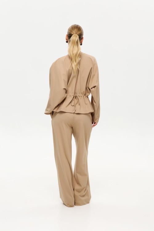 ANA ATELIER6543.jpg